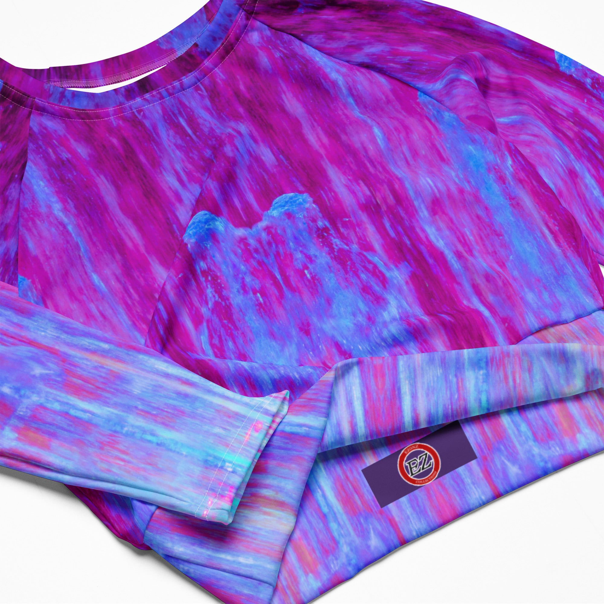 EZ Illusions Of Water long-sleeve crop top